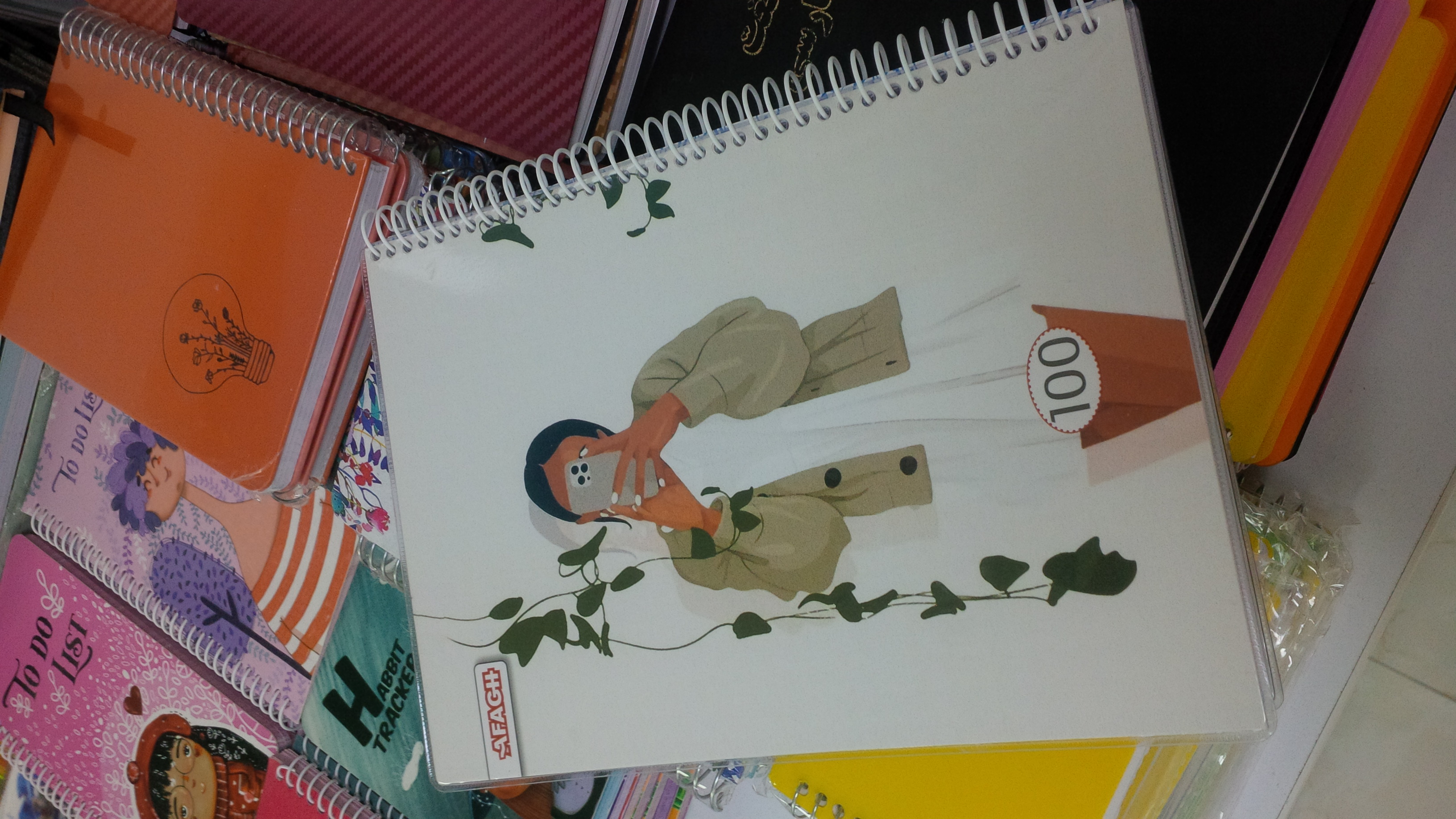 دفتر 100برگ سیمی جلد پرسی آفاق